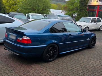 2000 BMW 330 照片 4