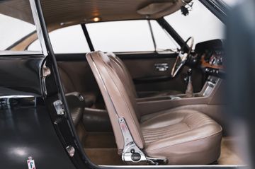 1965 Ferrari 330 — миниатюра 24