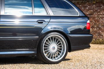 صورة مصغرة 21 لـ 1998 Alpina B10