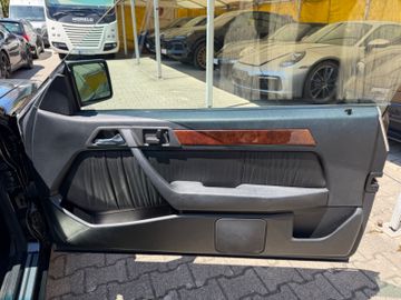 صورة مصغرة 19 لـ 1993 Mercedes-BENZ 300