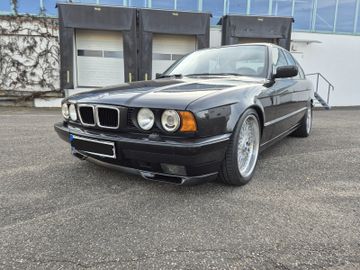 1992 BMW 530 photo 2