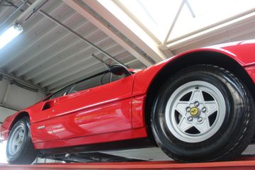 1977 Ferrari 308 照片 9