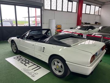 1990 Ferrari MONDIAL — миниатюра 6