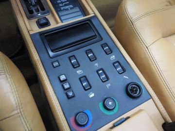 1984 Ferrari MONDIAL 缩略图 41