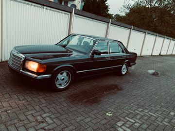 صورة 2 لـ 1987 Mercedes-BENZ 300