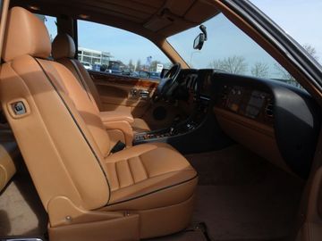 1993 Bentley CONTINENTAL — фото 9