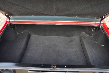 صورة مصغرة 33 لـ 1974 Ferrari 365