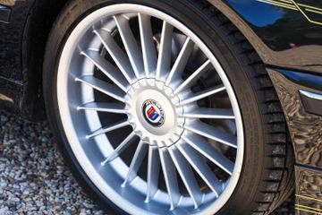 صورة مصغرة 43 لـ 1998 Alpina B10