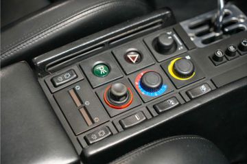 1990 Ferrari TESTAROSSA 缩略图 24