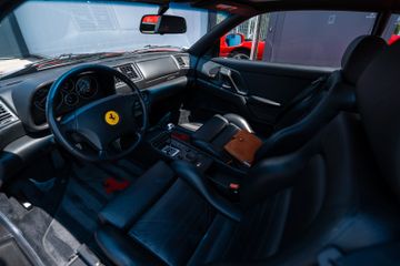 صورة مصغرة 28 لـ 1998 Ferrari F355