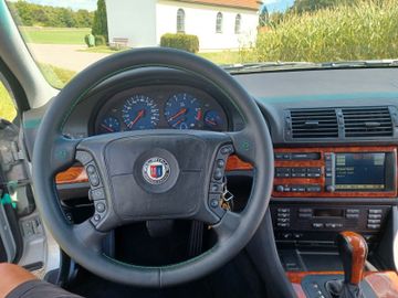2000 Alpina B10 缩略图 5