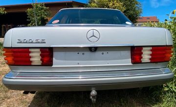 صورة 3 لـ 1987 Mercedes-BENZ 300