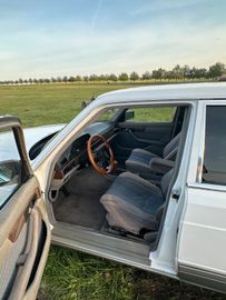 صورة 5 لـ 1989 Mercedes-BENZ 300