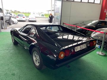 1980 Ferrari 208 照片 6