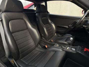 صورة مصغرة 9 لـ 1996 Ferrari F355