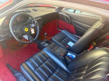 1989 Ferrari 328 照片 6