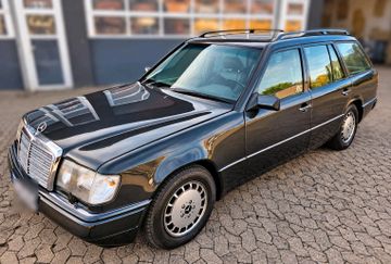 1990 Mercedes-BENZ 300 — фото 1