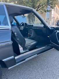 صورة مصغرة 29 لـ 1988 Mercedes-BENZ 300