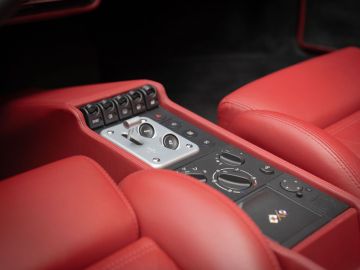 صورة مصغرة 10 لـ 1998 Ferrari F355