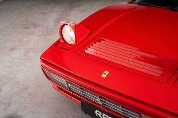 1988 Ferrari 328 照片 4