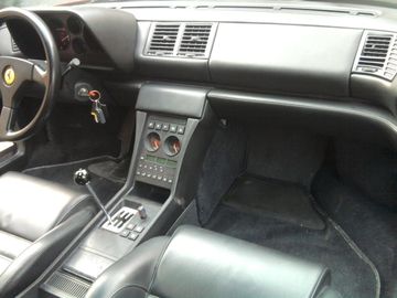 صورة مصغرة 11 لـ 1993 Ferrari 348