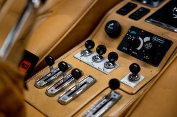 1981 Ferrari 208 — миниатюра 16