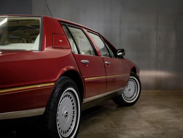 1987 Aston Martin LAGONDA 照片 7