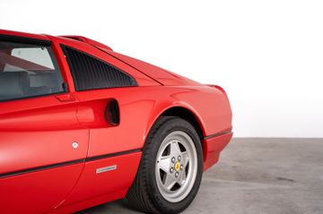 1988 Ferrari 328 照片 6