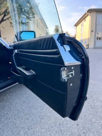 صورة مصغرة 31 لـ 1988 Mercedes-BENZ 300