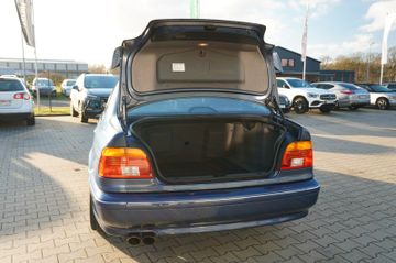صورة مصغرة 8 لـ 2000 Alpina B10