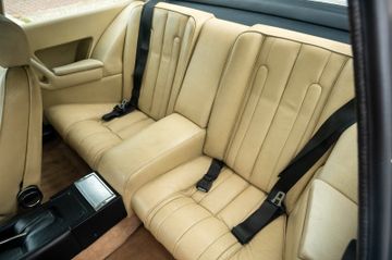 صورة مصغرة 30 لـ 1981 Ferrari 400