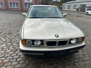 1989 BMW 530 photo 1