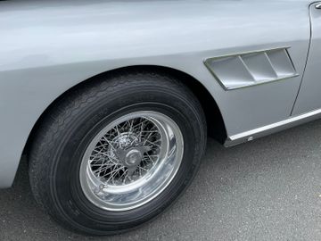 1966 Ferrari 330 — миниатюра 16