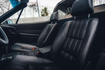 1987 Ferrari 328 — миниатюра 12