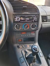 1995 BMW 330 照片 8