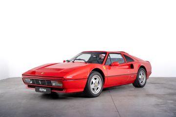 1988 Ferrari 328 照片 1