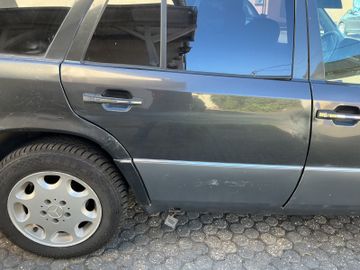 صورة 7 لـ 1992 Mercedes-BENZ 300