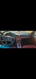 صورة 6 لـ 1989 Mercedes-BENZ 300