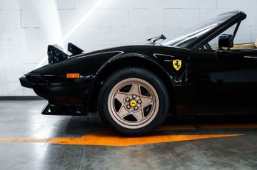 1984 Ferrari 308 缩略图 6