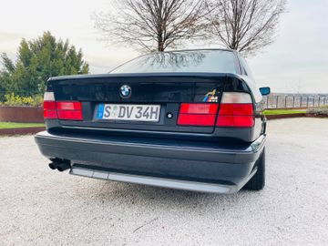 1992 BMW 530 photo 2