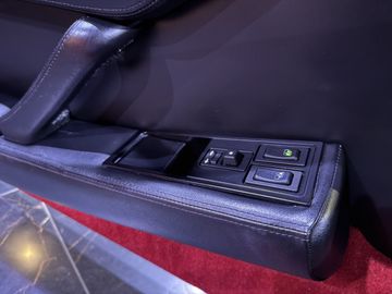 صورة مصغرة 23 لـ 1992 Ferrari 512