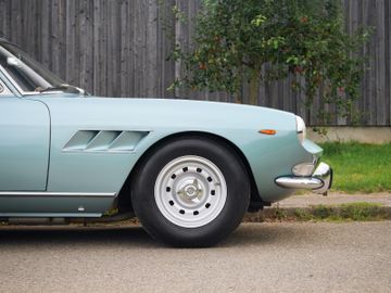 1967 Ferrari 330 — фото 3