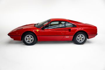 1981 Ferrari 208 照片 2