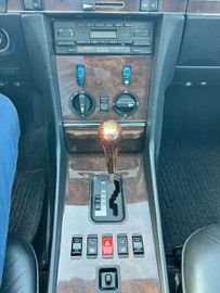 صورة مصغرة 42 لـ 1988 Mercedes-BENZ 300