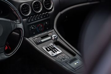 1996 Ferrari 550 — миниатюра 13