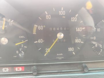 صورة 5 لـ 1979 Mercedes-BENZ 300