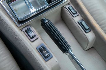 صورة مصغرة 34 لـ 1983 Ferrari 400