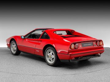 1989 Ferrari 328 照片 3