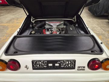 1987 Ferrari 328 照片 9