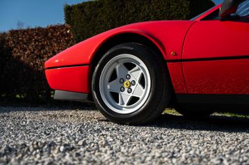 1988 Ferrari 328 — миниатюра 11